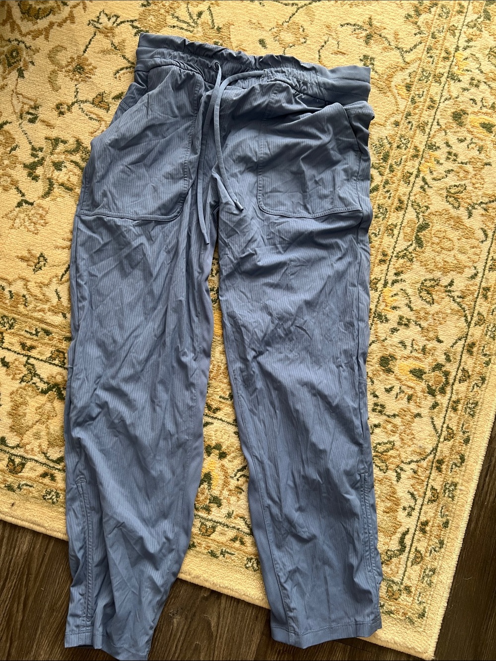 lululemon athletica dance studio crop pants 6 Slate Blue Cropped Pants